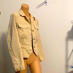 CAbi fitted jacket M like new! soft chamois cotton.